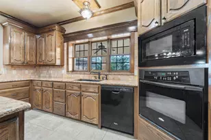 2436 Marable St, West, TX 76691 - Photo 13