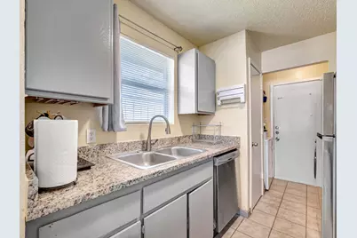 1706 Windsong Lane, Irving, TX 75060 - Photo 17