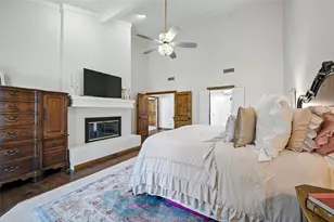 294 Wolfcreek Rd, Valley View, TX 76272 - Photo 19