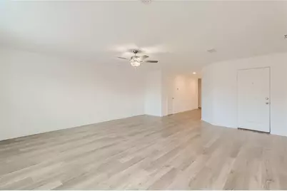 9121 Flowering Dogwood Lane, McKinney, TX 75071 - Photo 11