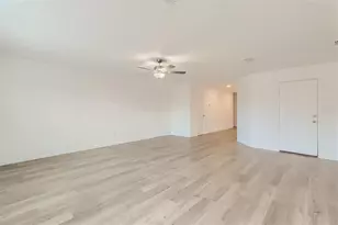 9121 Flowering Dogwood Ln, McKinney, TX 75071 - Photo 11