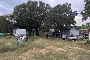 202 Salt Creek Rd, Springtown, TX 76082 - Photo 13