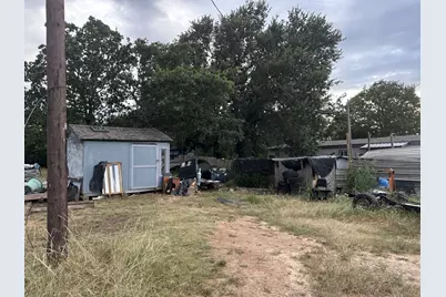 202 Salt Creek Road, Springtown, TX 76082 - Photo 5