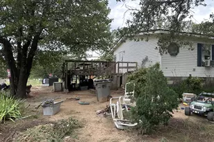 202 Salt Creek Rd, Springtown, TX 76082 - Photo 25