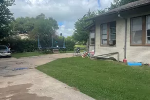 918 W Angeline St, Groesbeck, TX 76642 - Photo 3