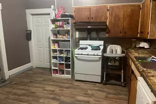 918 W Angeline St, Groesbeck, TX 76642 - Photo 5