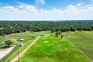 243 Co Rd 4851, Newark, TX 76071 - Photo 1