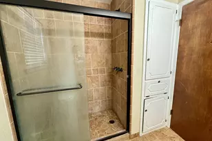 408 NW Douglas St, Burleson, TX 76028 - Photo 25