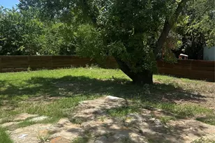 3904 Redstone Rd, Denton, TX 76209 - Photo 5