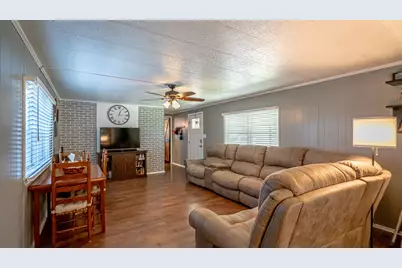 6606 Dayla Court, Granbury, TX 76049 - Photo 5