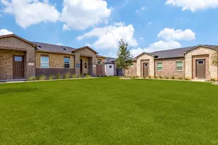 3950 Dechman Dr, Grand Prairie, TX 75052 - Photo 15