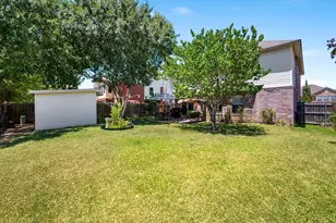 5325 Chessie Cir, Haltom City, TX 76137 - Photo 33