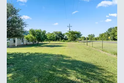 6338 Fm 933, Blum, TX 76627 - Photo 31