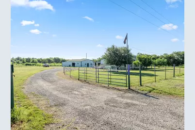 6338 Fm 933, Blum, TX 76627 - Photo 29