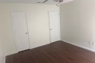 1928 Helen Ln, Lewisville, TX 75067 - Photo 9