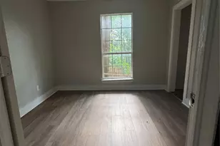 205 W Bond St, Denison, TX 75020 - Photo 13