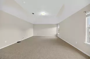 2904 Crystal Way, Grand Prairie, TX 75052 - Photo 17