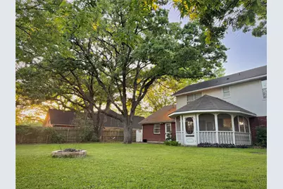 523 Highland Oaks Drive, Greenville, TX 75402 - Photo 3