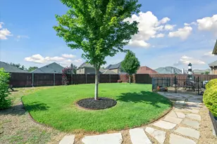 1007 Somerset Cir, Forney, TX 75126 - Photo 3