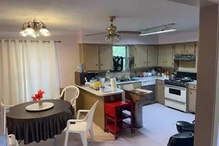 801 E Milam St, Ennis, TX 75119 - Photo 3