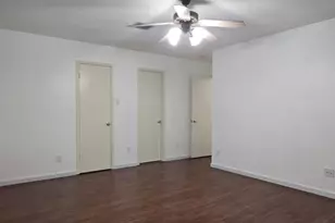 808 Wilmor Ct, Arlington, TX 76018 - Photo 13