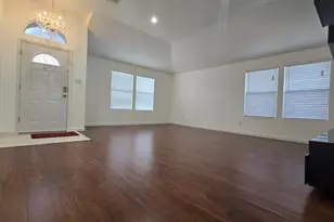 808 Wilmor Ct, Arlington, TX 76018 - Photo 3