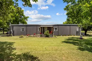 87 Ledbetter Rd, Mineral Wells, TX 76067 - Photo 3