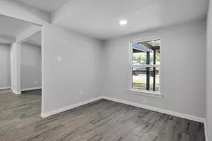 6032 Yeary St, Lake Worth, TX 76135 - Photo 9