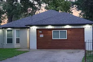 2617 Birmingham Ave, Dallas, TX 75215 - Photo 1