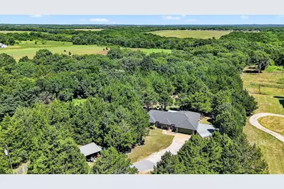 591 Mitchell Road, Sherman, TX 75090 - Photo 35