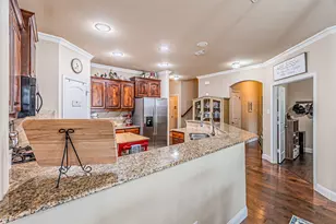 5721 Diamond Valley Dr, Fort Worth, TX 76179 - Photo 13