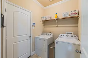 5721 Diamond Valley Dr, Fort Worth, TX 76179 - Photo 7