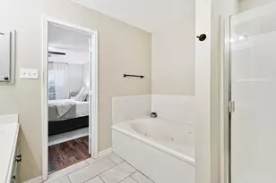 1016 Ridgetop Dr, Justin, TX 76247 - Photo 21