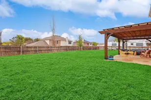 1016 Ridgetop Dr, Justin, TX 76247 - Photo 37