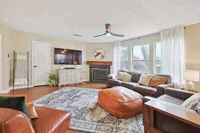 1016 Ridgetop Drive, Justin, TX 76247 - Photo 9