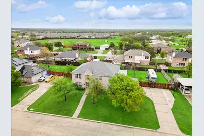 1016 Ridgetop Drive, Justin, TX 76247 - Photo 39