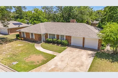 148 Royal Lane, Commerce, TX 75428 - Photo 35