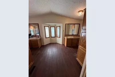 1027 Glen Brook Drive, Pecan Hill, TX 75165 - Photo 9