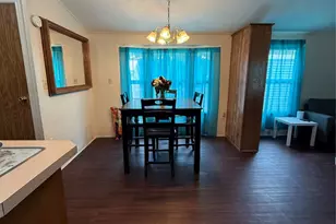 1027 Glenbrook Dr, Pecan Hill, TX 75165 - Photo 3