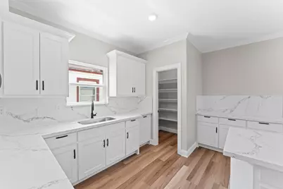 2410 Hudspeth Avenue, Dallas, TX 75216 - Photo 13