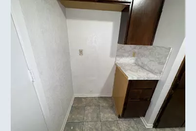 6928 Van Natta Lane, Fort Worth, TX 76112 - Photo 13