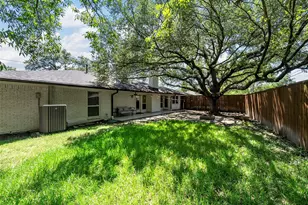 3115 Walnut Hill Ln, Dallas, TX 75229 - Photo 37