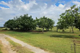 521 State Hwy 16 N, Goldthwaite, TX 76844 - Photo 21