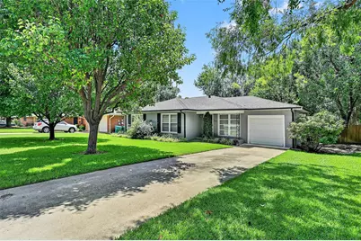 720 N McKown Avenue, Sherman, TX 75092 - Photo 1