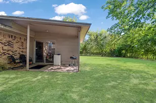 600 Sunset St, Blossom, TX 75416 - Photo 3