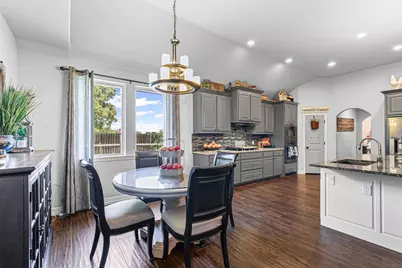 6270 High Mesa Drive, Justin, TX 76247 - Photo 11