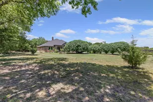 6270 High Mesa Dr, Justin, TX 76247 - Photo 3