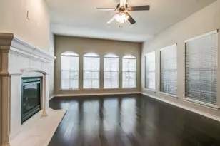 1468 Arapaho Dr, Carrollton, TX 75010 - Photo 5