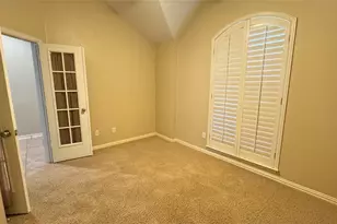 6705 Marie Weldon Ct, Arlington, TX 76001 - Photo 23