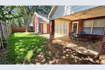 6705 Marie Weldon Court, Arlington, TX 76001 - Photo 33